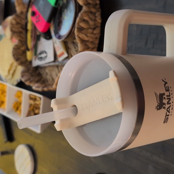 Stanley Cream Travel Mug - Picture 2 of 3